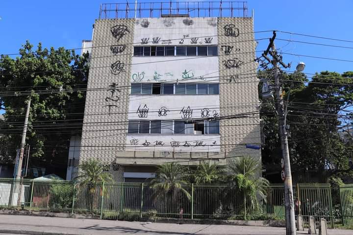 Vista externa do prédio 1.